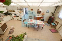 image immeuble mixte méricourt fi lecou-immobilier