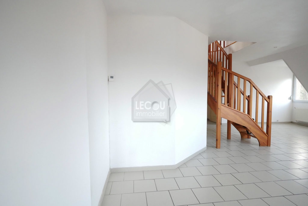 appartement 3 pièces à louer à Méricourt lecou-immobilier_P1120364